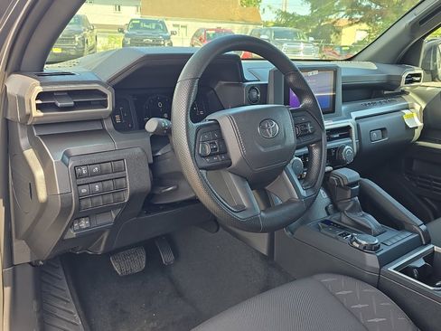 New 2026 Toyota Tacoma SR5 AWD/4WD image 13