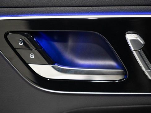 New 2027 Mercedes-Benz GLC 300 4MATIC image 20