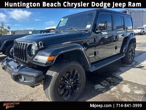 Used 2021 Jeep Wrangler Unlimited Sahara AWD/4WD image 1