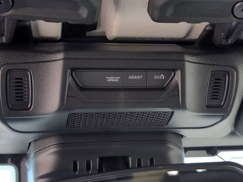 Used 2024 Jeep Wrangler Rubicon w/ XTREMEE 35" Tire Package image 21