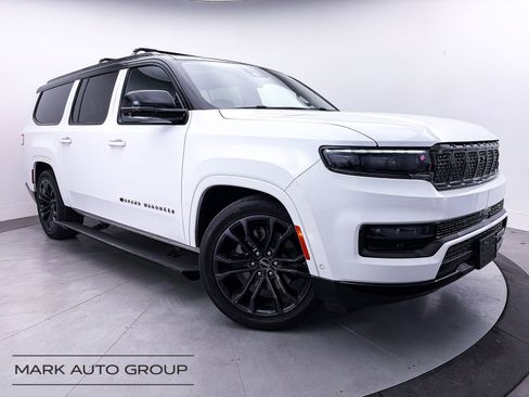 Used 2024 Jeep Grand Wagoneer L Series II w/ Quick Order Packagew 28T AWD/4WD image 4
