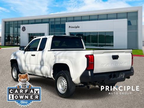 Used 2024 Toyota Tacoma SR image 5
