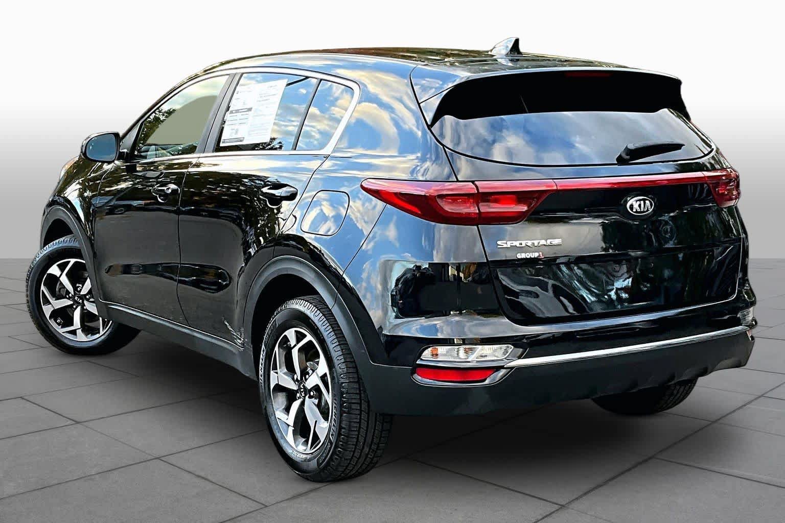 Used 2020 Kia Sportage LX AWD/4WD image 12