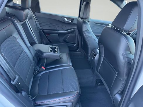 New 2026 Ford Escape ST-Line w/ Tech Pack #1 image 17