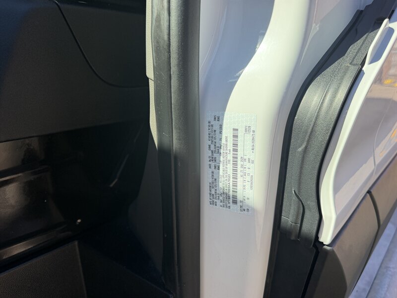 Used 2025 Ford Transit 250 Low Roof w/ Exterior Upgrade Package RWD image 19