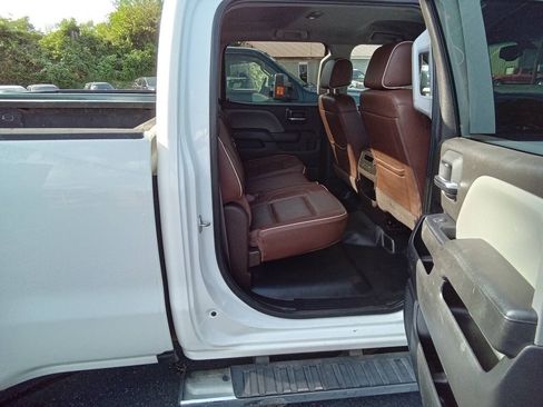 Used 2016 GMC Sierra 3500 4x4 Crew Cab w/ Sierra Convenience Package image 6