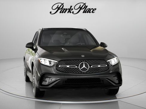 Used 2026 Mercedes-Benz GLC 300 image 34