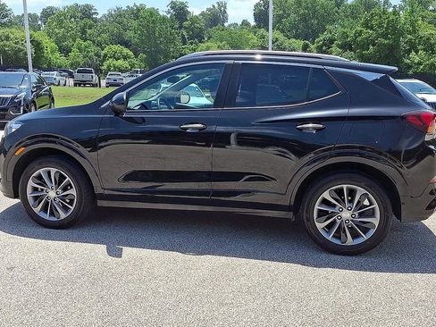 Used 2023 Buick Encore GX Select w/ Sport Touring Package AWD/4WD image 6