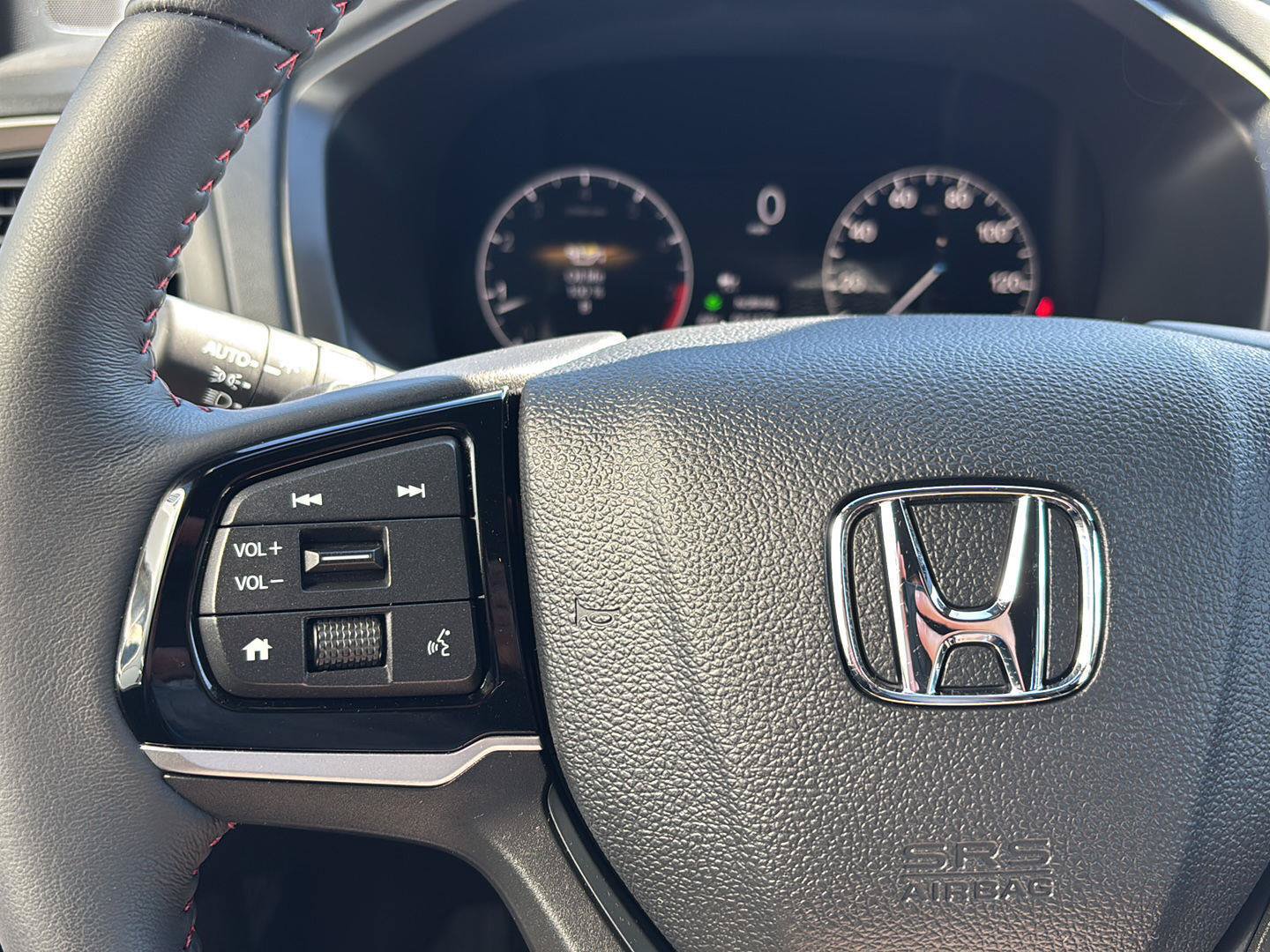 Used 2026 Honda Odyssey Sport-L image 18