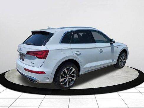 Used 2023 Audi Q5 2.0T Prestige w/ Prestige Package AWD/4WD image 3