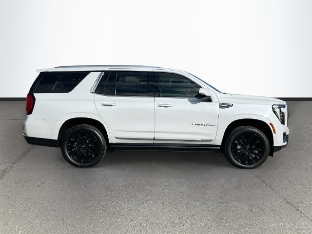 New 2027 GMC Yukon Denali w/ Denali Reserve Package AWD/4WD image 3