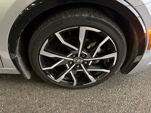 Used 2024 Toyota Prius Prime SE image 10