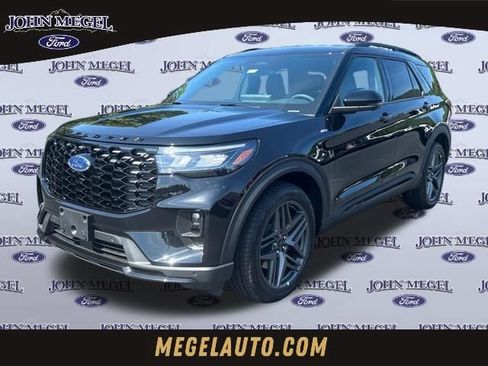 New 2026 Ford Explorer ST-Line w/ ST-Line Street Pack RWD image 1