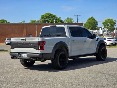 Used 2017 Ford F150 Raptor w/ Equipment Group 802A Luxury AWD/4WD image 25