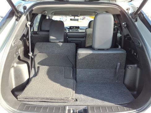 Used 2024 Mitsubishi Outlander SE image 12