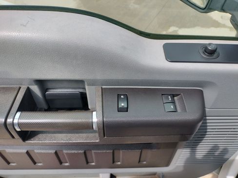 Used 2011 Ford F250 XL w/ PWR Equipment Group image 25