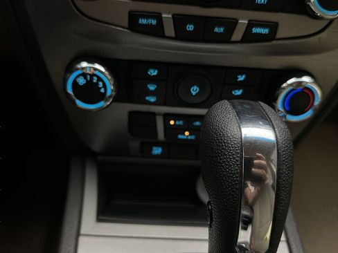 Used 2012 Ford Fusion SE FWD image 27