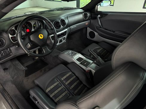 Used 2004 Ferrari 360 Modena RWD image 27