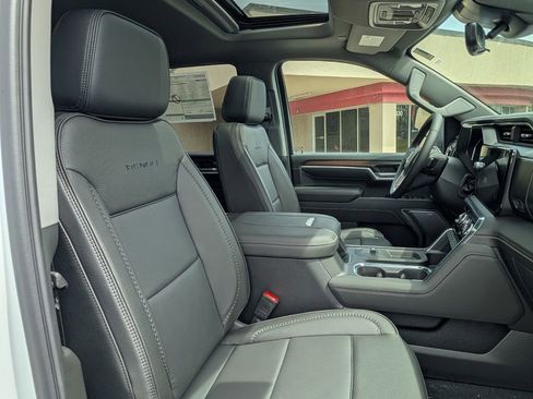 New 2026 GMC Sierra 3500 Denali w/ Denali Reserve Package AWD/4WD image 26