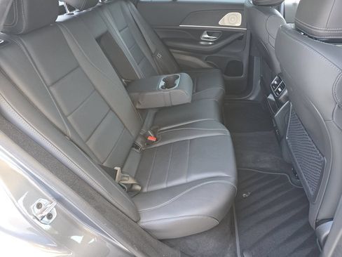 Used 2025 Mercedes-Benz GLE 450 4MATIC Coupe image 29