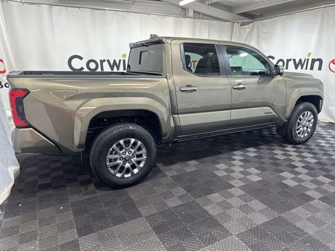 Used 2024 Toyota Tacoma Limited w/ Limited Package (LT) image 10