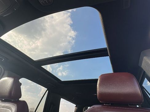 Used 2024 Ford Expedition Max Limited image 5