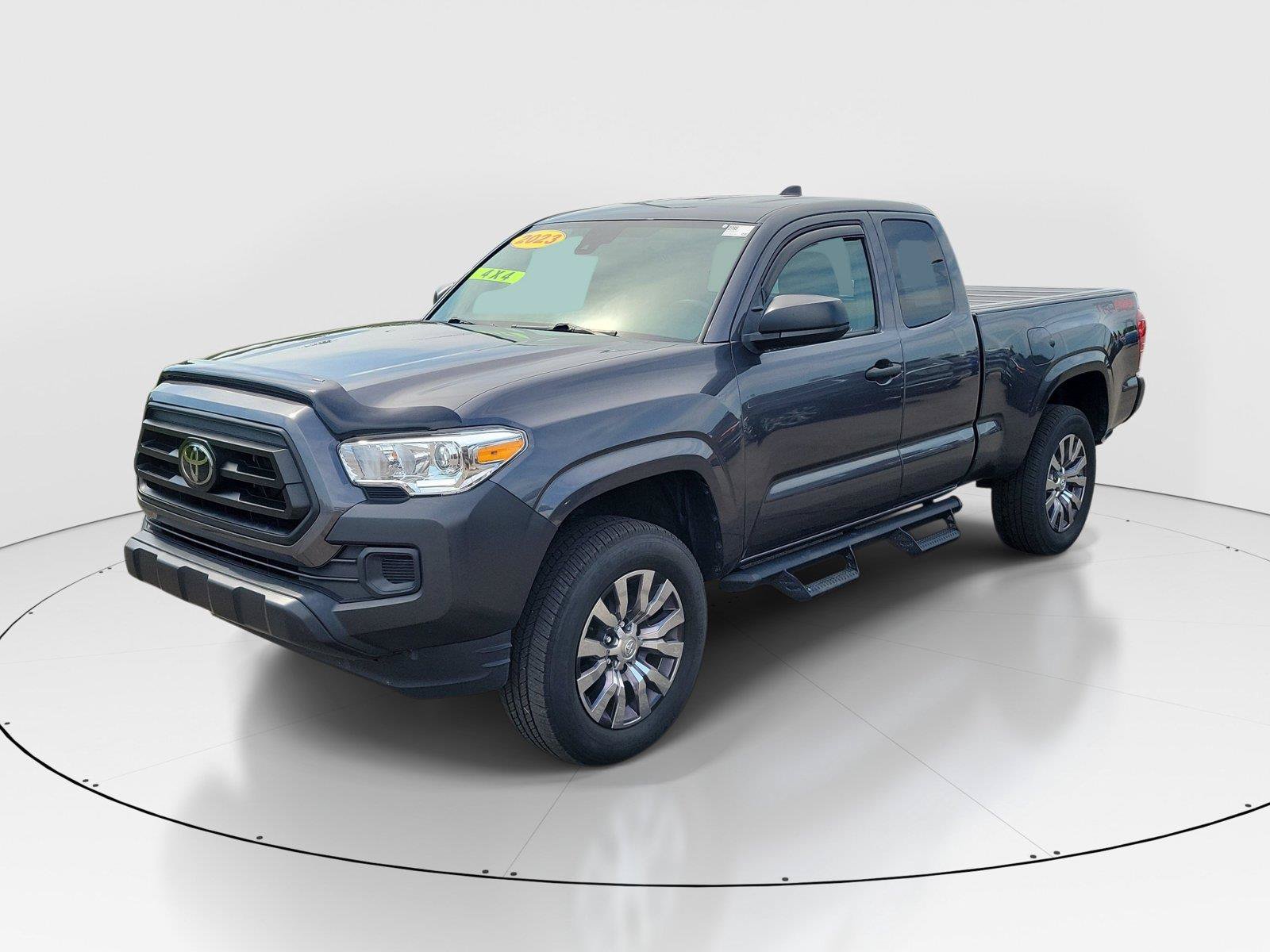 Used 2023 Toyota Tacoma SR AWD/4WD image 2