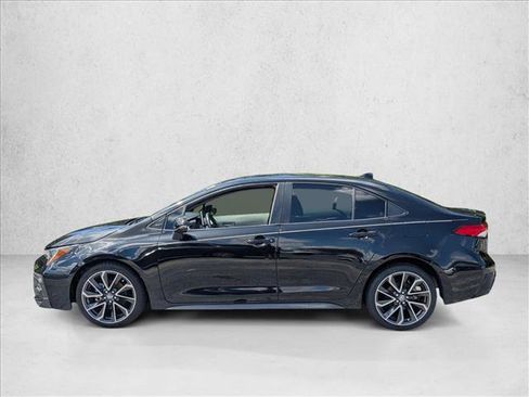 Used 2020 Toyota Corolla SE FWD image 7