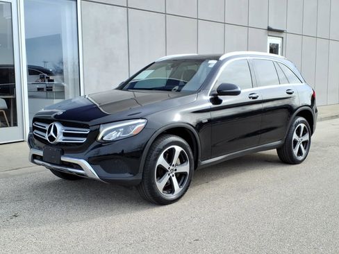 Used 2019 Mercedes-Benz GLC 350e 4MATIC image 1
