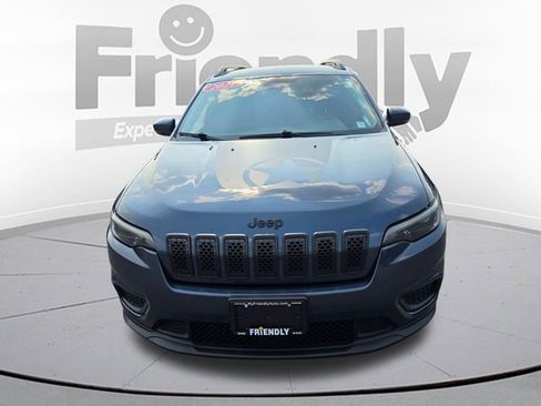 Used 2021 Jeep Cherokee Latitude AWD/4WD image 2