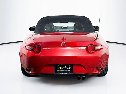 Used 2016 MAZDA MX-5 Miata Grand Touring RWD image 7