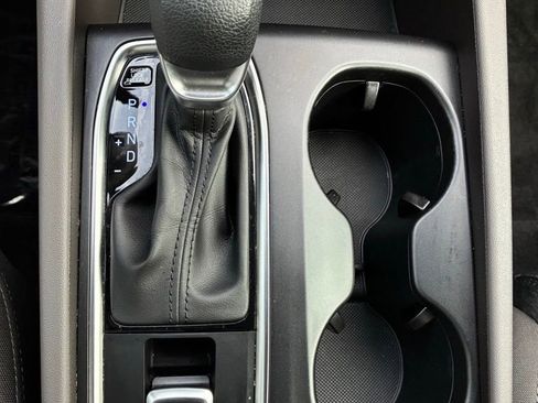 Used 2020 Hyundai Santa Fe SE image 32