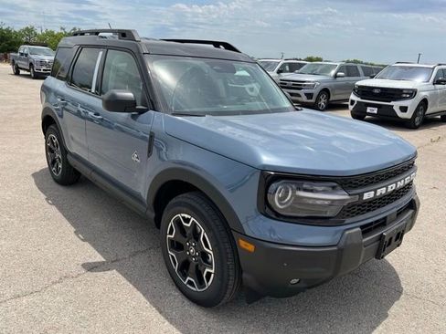 New 2025 Ford Bronco Sport Outer Banks image 1