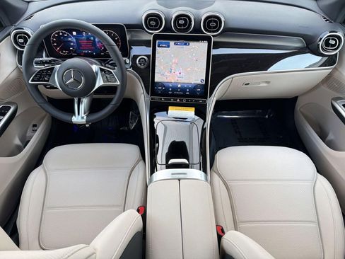 New 2026 Mercedes-Benz GLC 300 4MATIC image 16