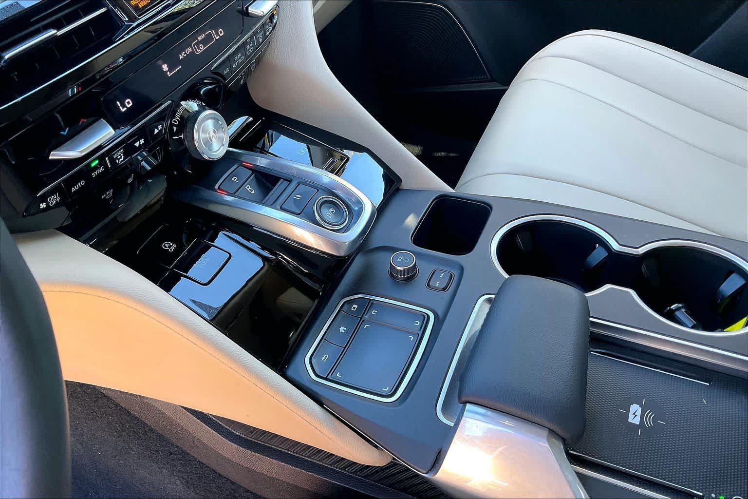 Certified 2024 Acura MDX SH-AWD image 16