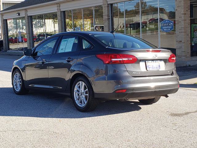 Used 2016 Ford Focus SE FWD image 3