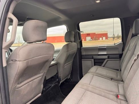 Used 2016 Ford F150 XLT w/ Equipment Group 302A Luxury AWD/4WD image 32