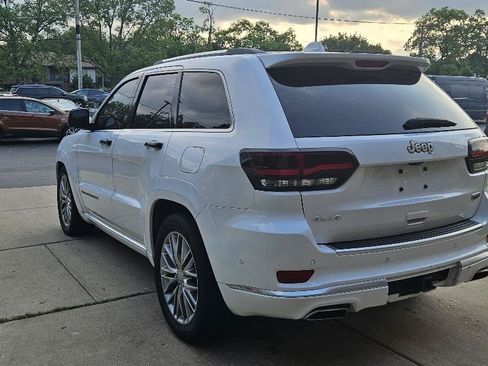 Used 2018 Jeep Grand Cherokee Summit AWD/4WD image 5