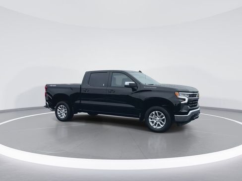 New 2026 Chevrolet Silverado 1500 LT AWD/4WD image 2