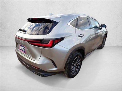Used 2022 Lexus NX 350 AWD image 4