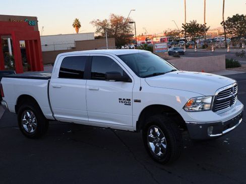 Used 2019 RAM 1500 Big Horn image 11