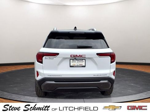 New 2026 GMC Terrain Elevation w/ Elevation Premium Package FWD image 17