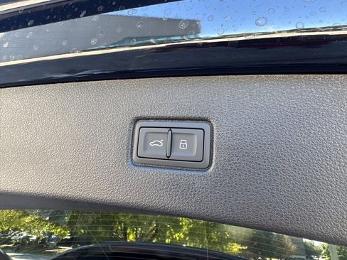 New 2025 Audi Q7 3.0T Premium Plus image 51
