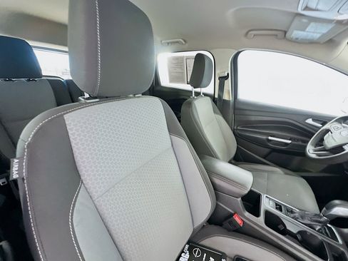 Used 2018 Ford Escape SE AWD/4WD image 25