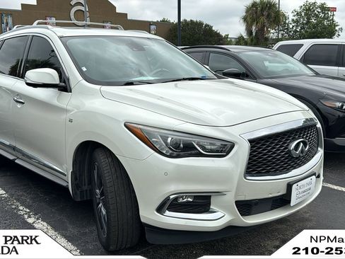Used 2017 INFINITI QX60 FWD w/ Deluxe Technology Package image 1