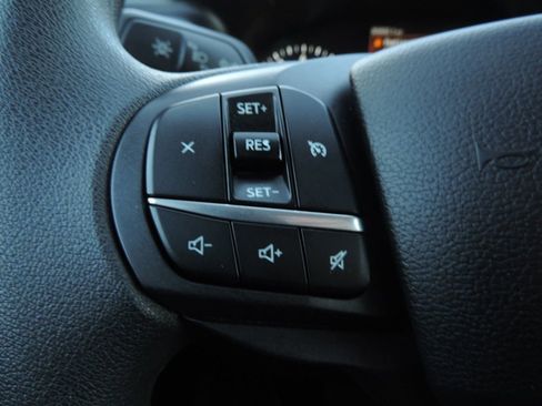 Used 2020 Ford Explorer 2WD image 25