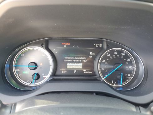 Used 2024 Toyota Venza LE image 33