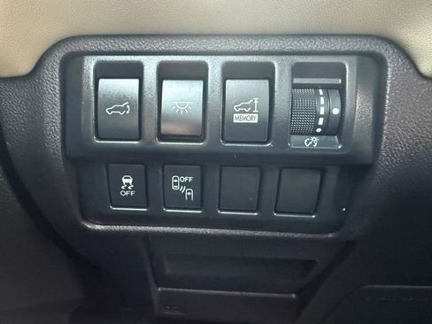 Used 2020 Subaru Ascent Limited w/ Technology Package AWD/4WD image 15