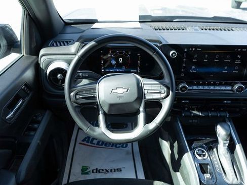 Used 2023 Chevrolet Colorado LT w/ LT Convenience Package II image 15