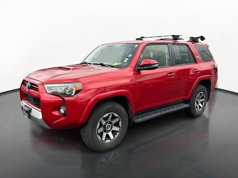 Used 2022 Toyota 4Runner TRD Off-Road Premium AWD/4WD image 7
